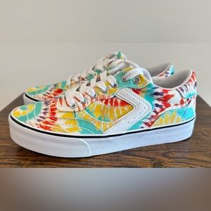 Airwalk Big Girls Harley Tie Dye Print Sneakers NWT Various Sizes